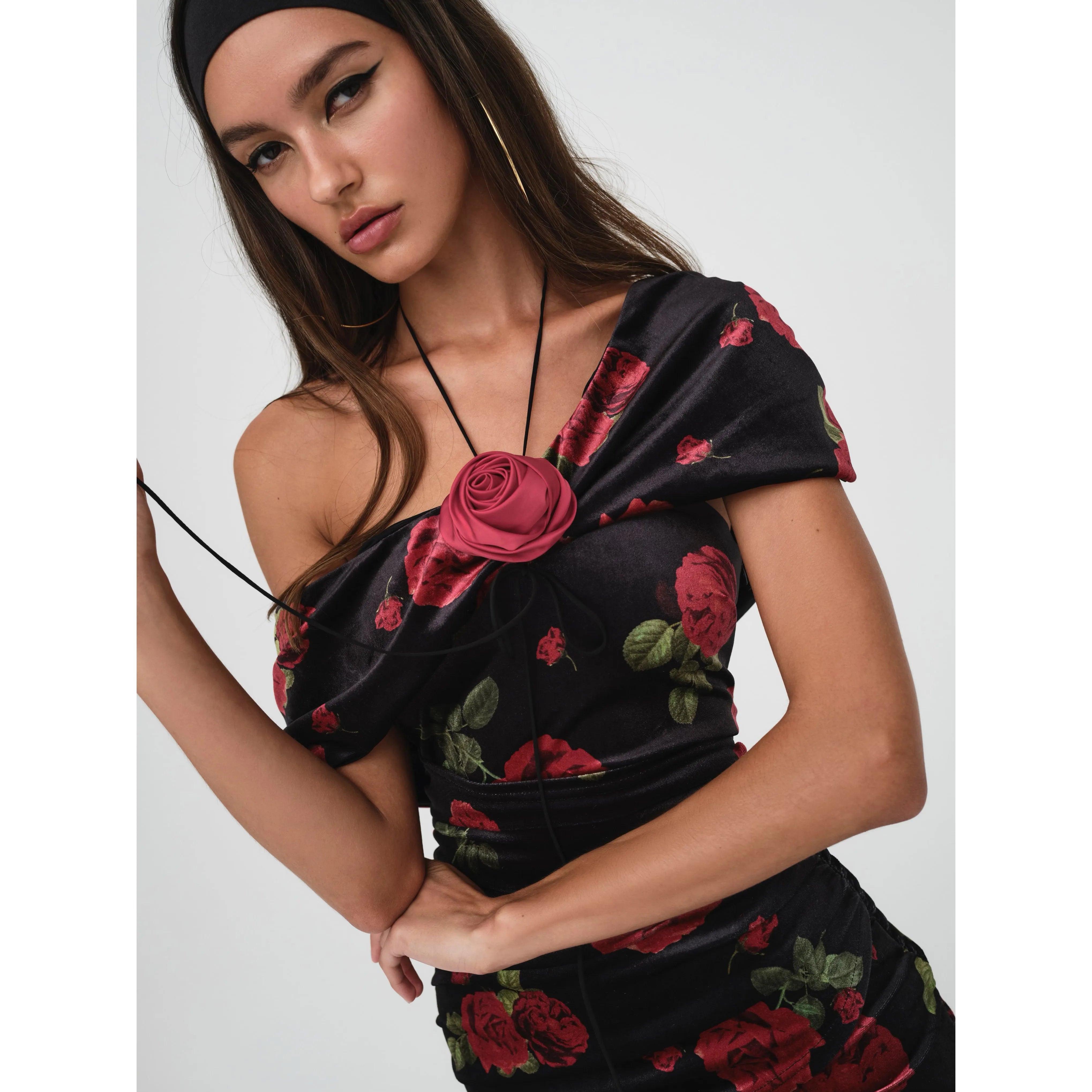 black sheep dresses Black Floral Lace Long Sleeve Ruffle Hem Mini Dress