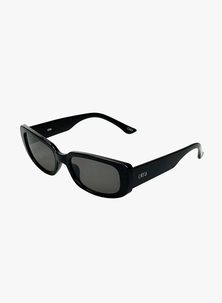 Backstreet Black Sunglasses in black and smoke, view 4